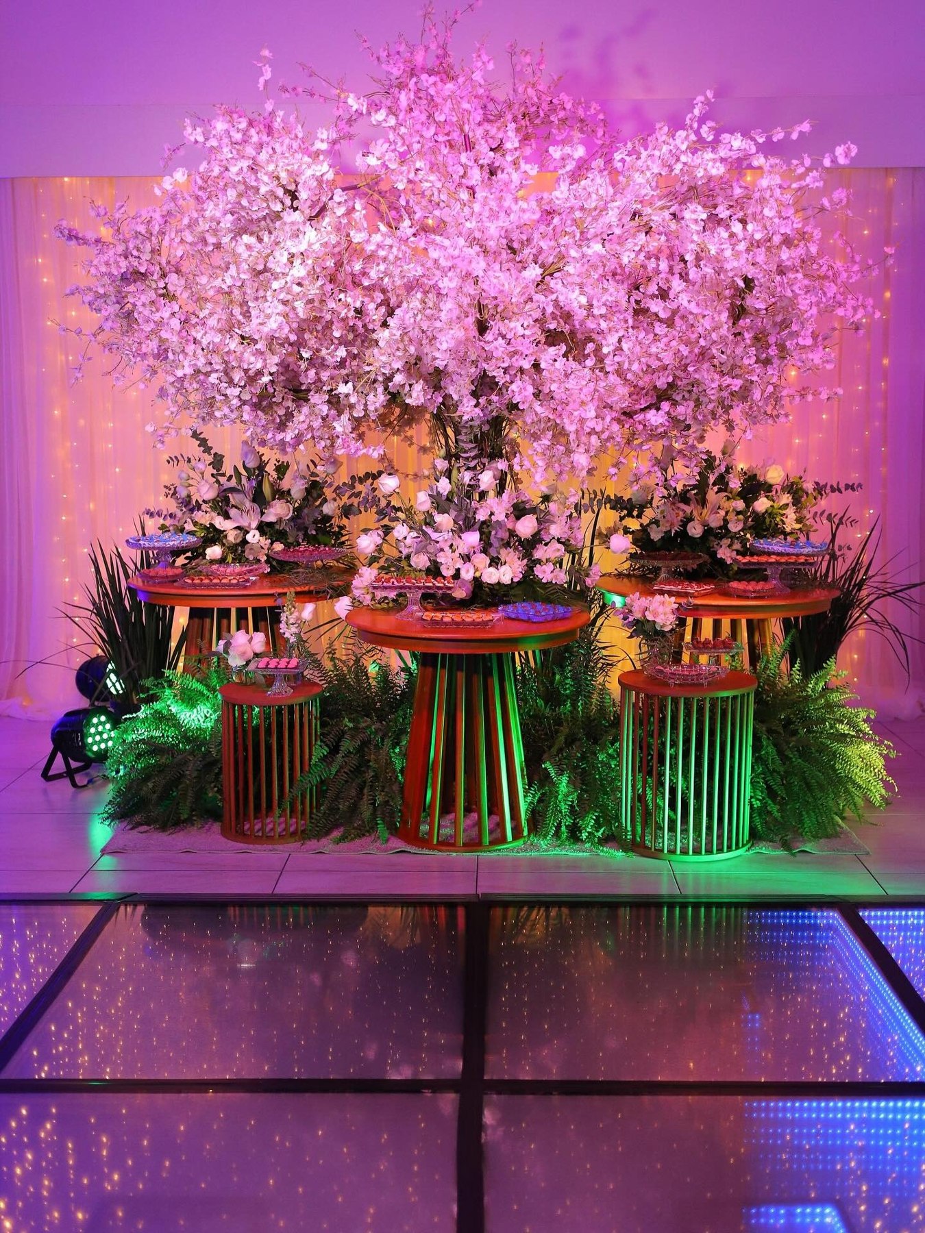 Flores na Sixty Festas e Eventos